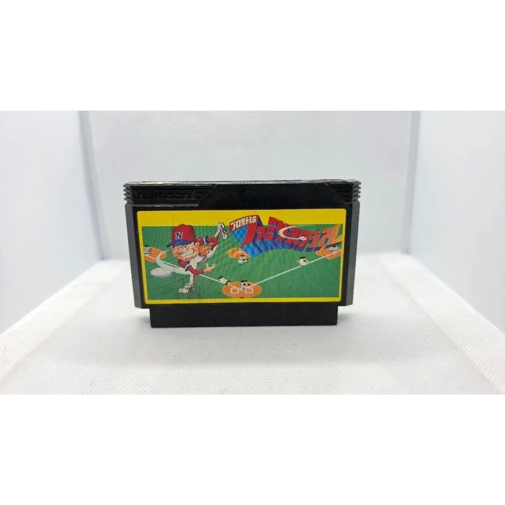Lot of 4 Japanese Super Famicom / Famicom Cartridges (Super Famicom, 1994)